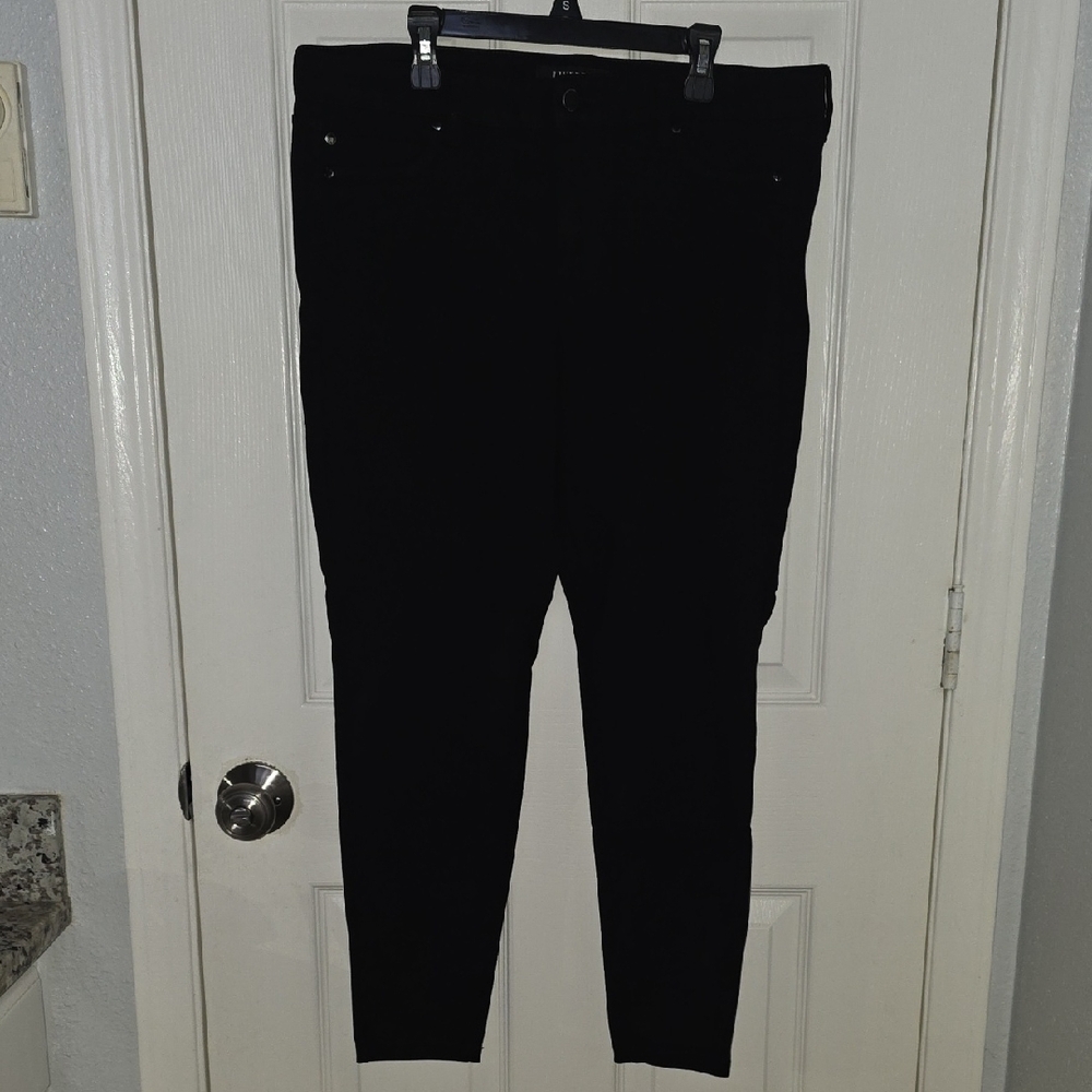 Liverpool Jeans Company Women's Mid-rise Black Skinny Jeans